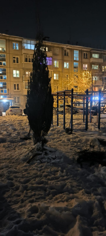 проспект Красноярский рабочий д.№65 подготовка к новому году!!